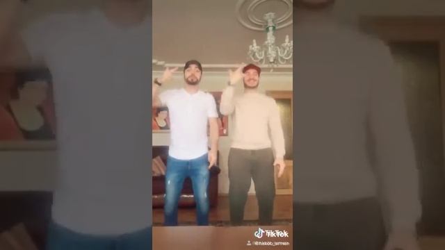 Tiktok- յան պարեր смотреть онлайн