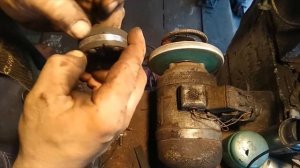 как отремонтировать подушку переднего амортизатора VOLVO v40/s40