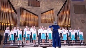 Верит людям земля (Е.Птичкин - Р.Рождественский). Детский хор «Лествица». Руководитель С. Викентьев