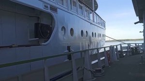 Теплоход «Две Столицы»