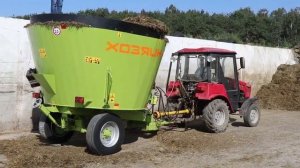 Смеситель-раздатчик кормов СРК-6В "Хозяин"