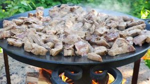 ПЕЧЕНКА ЖАРЕНАЯ ГОВЯЖЬЯ В СКОВОРОДЕ НА КОСТРЕ РЕЦЕПТЫ СЮФ