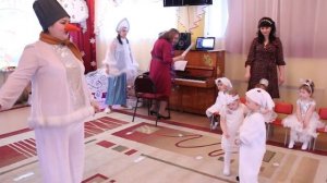 Новогодний утренник в детском саду №4 Сәулетай, Усть Каменогорск Младшая группа НГ 2022