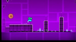 I'm 3 years old playing geometry dash?