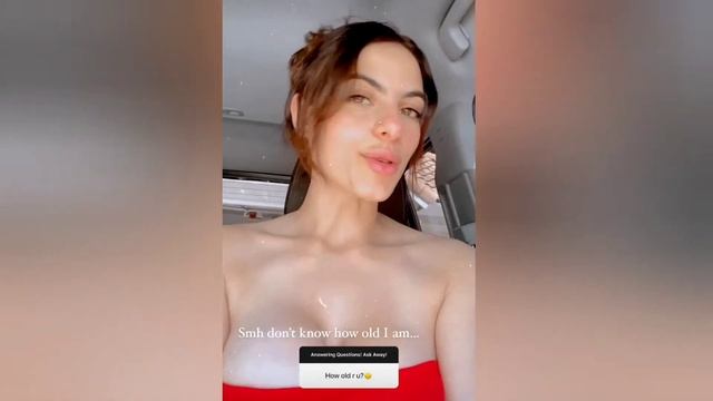 Alexa Pearl Fans - answering questions смотреть онлайн