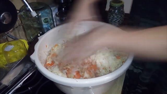 Квашеная капуста: старинный рецепт с мёдом. Хрустящая, вкусная и полезная! смотреть онлайн