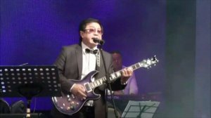 НИ СЛОВА О ЛЮБВИ поет Виктор Пак