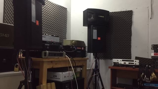 Loa JBL 712M với SUB JBL 50 - hát lực không các bác ? ( nhớ đeo tai nghe nhé ) смотреть онлайн