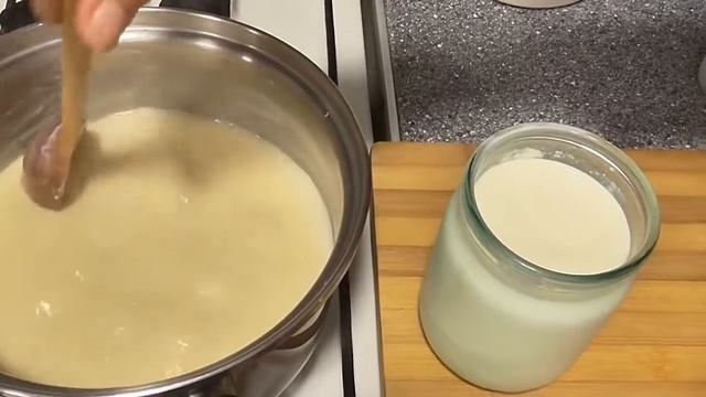 НЕ ПОКУПАЙТЕ В МАГАЗИНЕ СГУЩЕНКУ,СДЕЛАЙТЕ ЕЕ САМИ,СВОЯ НАТУРАЛЬНЕЕ смотреть онлайн