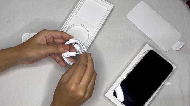 ✨UNBOXING MY IPHONE 13 | 128GB | STARLIGHT ✨ смотреть онлайн