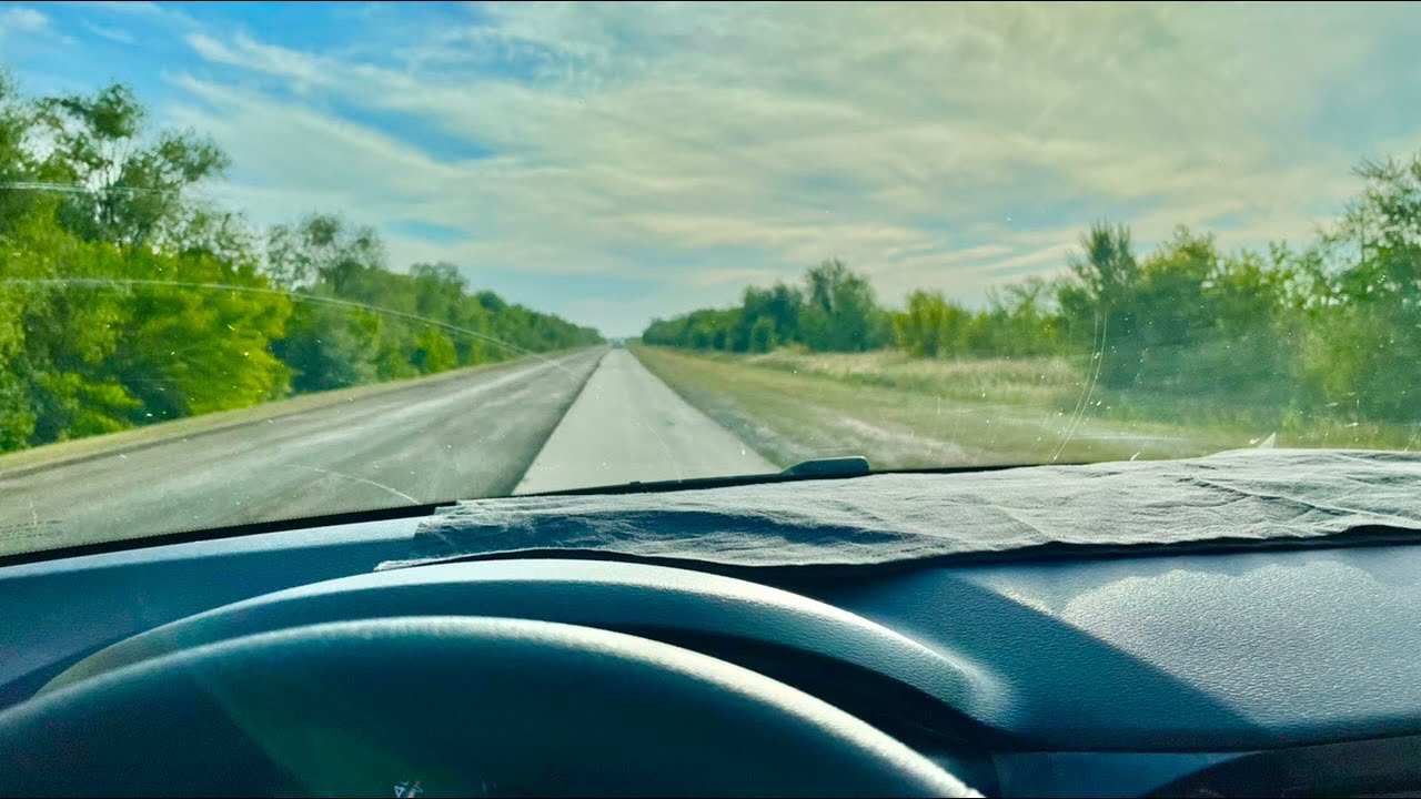 Дорога через пугачев. Дорога через пугачев. Дорога в городе россия. Пугачев дорога. Пугачев саратовская область дорога.