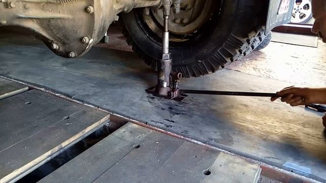 Жизнь ГАЗона. 23 серия. Еще раз о домкратах, ШААЗ ЗИС 5 тонн 1962 год. смотреть онлайн