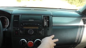 Краткий обзор а/м Ниссан Тиида 2010 г/в