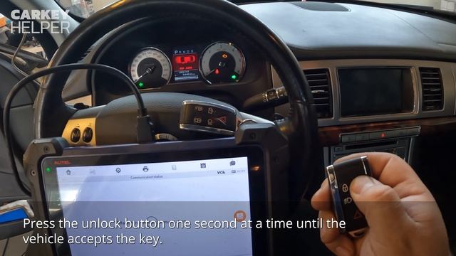 Jaguar XF/XK Smart Key (Hitag 2) Programming with Autel смотреть онлайн