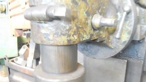 Продам универсально фрезерный станок 675 (675п) ,тел.0976109661 Роман,г.Львов