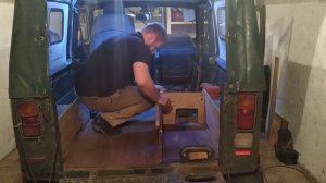 Сборка второго пола. ФАЛЬШПОЛ в багажник ЛуАЗа