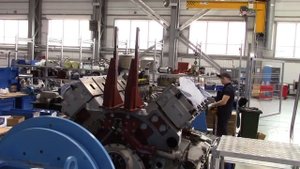 Судовой дизельный двигатель МPSV8 сборка с нуля