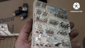 Тойота Тундра 2005 года ремонт блока предохранителей.