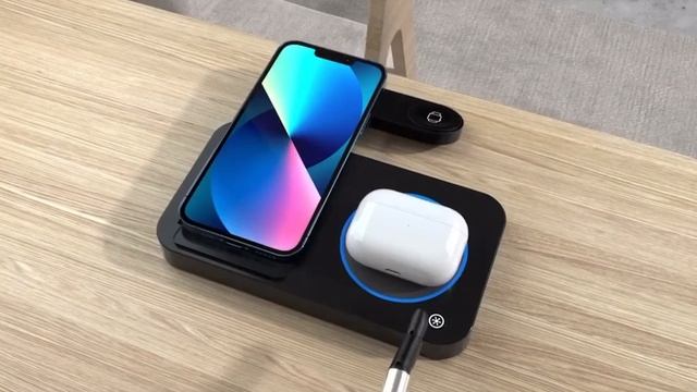 Беспроводное зарядное устройство 4 в 1 смотреть онлайн