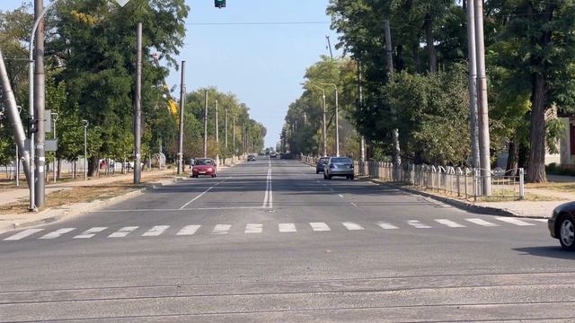 Шо там в Мариуполе? Жизнь и Восстановление города смотреть онлайн