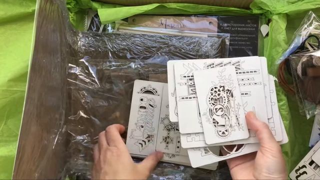 Обзор дизайнерской посылки от магазина Мускари смотреть онлайн