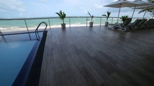 Coral Rock by Bansei