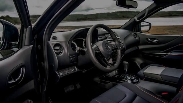 Nissan Navara Dark Sky Concept смотреть онлайн