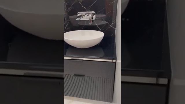 ДИЗАЙН ВАННОЙ КОМНАТЫ В ТАУНХАУСЕ НА НОВОЙ РИГЕ