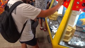 НОЧНАЯ ЖИЗНЬ АНАПЫ- ЗЛАЧНЫЕ МЕСТА, КЛУБЫ, РЕСТОРАНЫ. КУДА СХОДИТЬ? КОНЕЦ СЕЗОНА- НАРОД ОТРЫВАЕТСЯ!