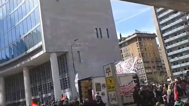 non una di meno milano 8 marzo 2017 смотреть онлайн