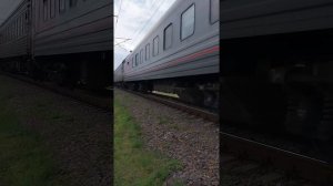 поезд возле станции Головинка