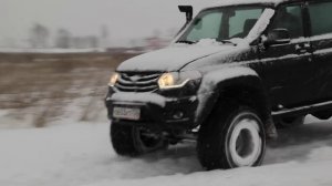УАЗ Патриот на шинах низкого давления.