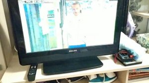 Ремонт ЖК телевизора PHILIPS 26 диагональ через раз включается.