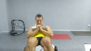 Скручивания на пресс на наклонной скамье с гантелей 10 кг 65 раз + 10 раз без веса!