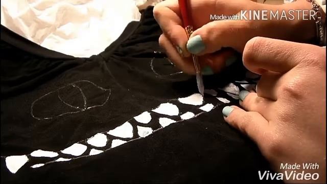 Улыбка Чеширского Кота на футболке . DIY рисунок на футболке . смотреть онлайн