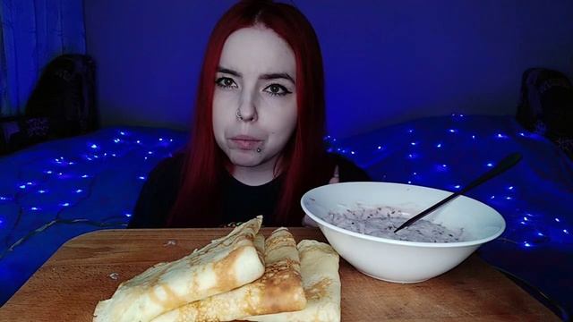 Блины с вареньем и сметаной мукбанг/ответы на вопросы/mukbang