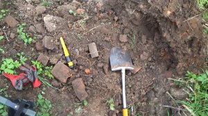 Отличные находки на месте постоялого двора. 1 Серия.