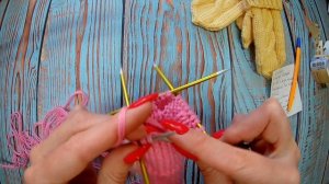 Детские варежки спицами на возраст 5-7 лет. Вязание косы спицами для начинающих. #Вязание