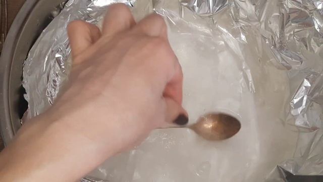 Очистить За 2 МИНУТЫ СТОЛОВЫЕ ПРИБОРЫ ! Обычные и Мельхиоровые ! СуперСредство! смотреть онлайн