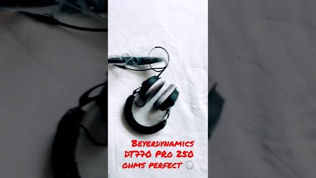 Beyerdynamics DT 770 PRO 250 ohms perfect for your studio. смотреть онлайн