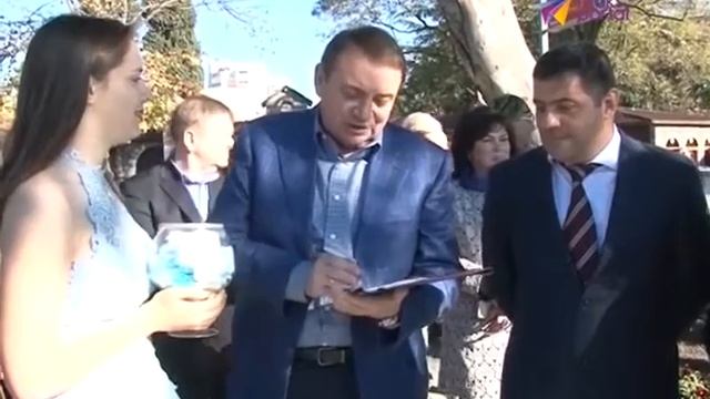 В Адлере в день города загадывали желания смотреть онлайн