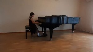 "Кукушечка" Т. Родионова. Рояль. исполнитель Олехнович Лиза 7 лет.