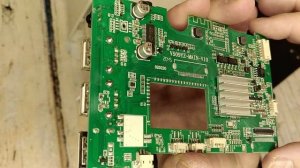 Разборка FullHD Проектора TouYnger H5 Какая сборка, что за LCD смотрите в видео.