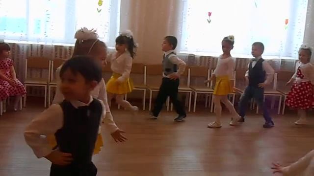 Ромашки)))