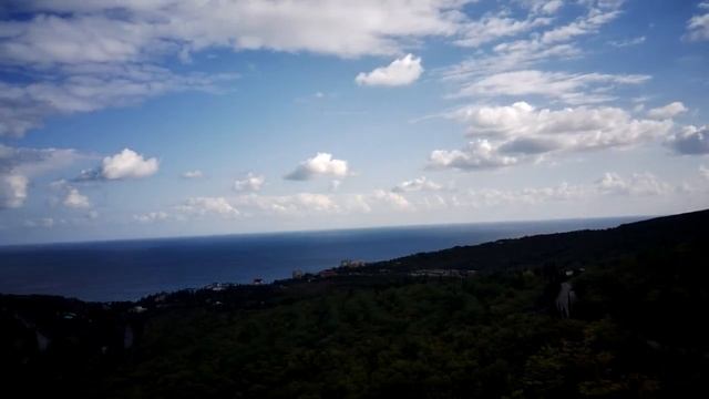 Обзор на горы и море возле Алушты смотреть онлайн