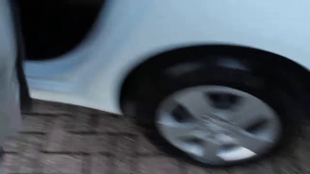 Kia Venga 1.4 CVVT Executive van 2017 met 66.815 km op de teller. смотреть онлайн