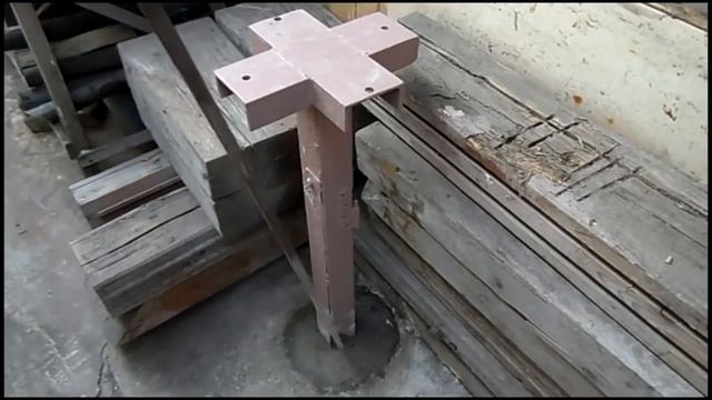 Специальная самодельная основа для крепления и эксплуатации тисков на дачном участке смотреть онлайн