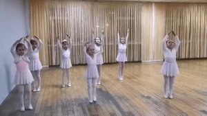 Ballerinas Dan's ( танец маленьких балерин)