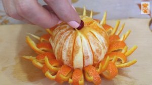 Как красиво нарезать апельсин и киви/As nicely cut orange and kiwi