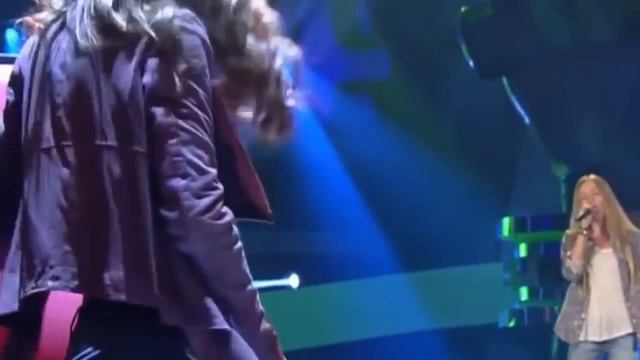 МОРОЗ по КОЖЕ от того как она спела смотреть онлайн